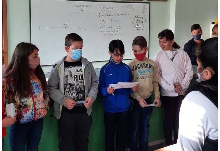 Бинарен урок на учениците от СУ "Свети Климент Охридски" Бинарен урок на учениците от СУ "Свети Климент Охридски"